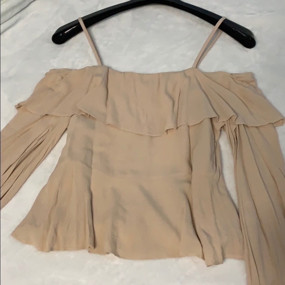 Off the shoulder blouse NWT size M